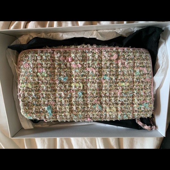 Chanel Tweed Bag - Picture 10 of 10